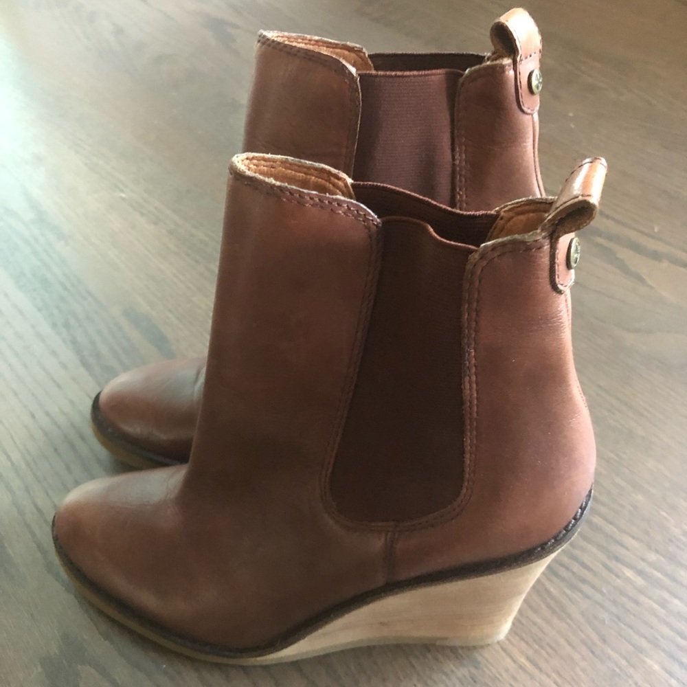 Lucky Brand wedge Fedora boots, brown, sz 9!